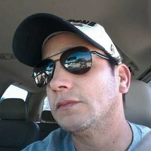 Meet your Posher, Ernesto